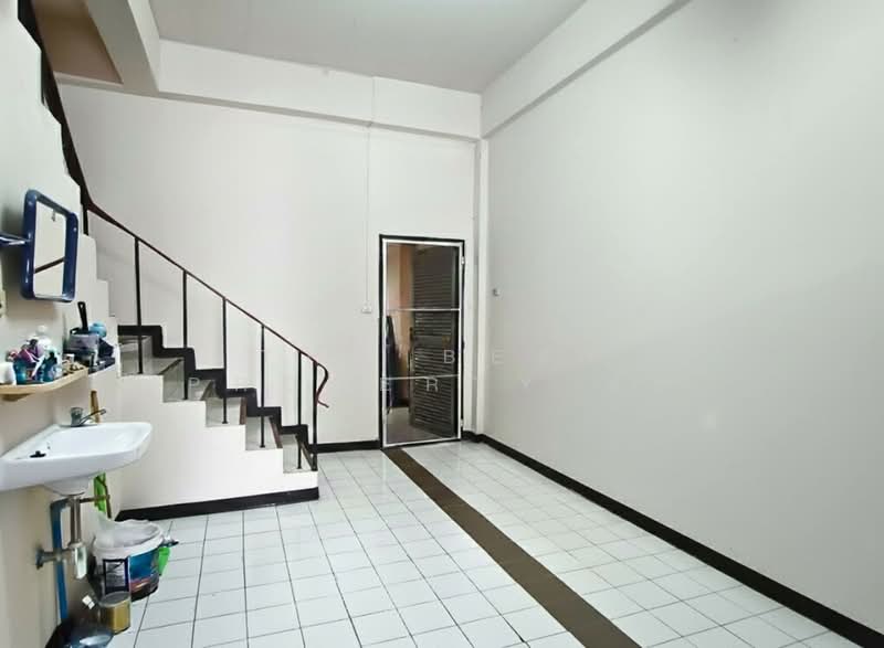 มารวยวิลล่า บางบัวทอง, Nonthaburi, Bang Bua Thong, Nonthaburi, 2 Bedrooms, 100 sqm, Townhouse For Sale, by The Best Property ตั๊บ, 500331743 - DDproperty.com