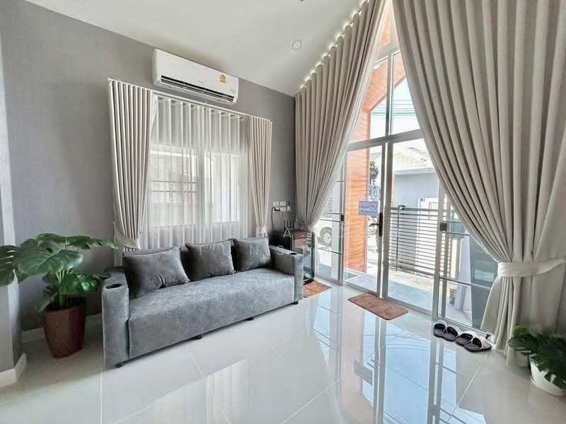 บ้านให้เช่า – ใกล้โรงเรียนคริสเตียนเยอรมันเชียงใหม่ เพียง 5 นาที ค่าเช่า 18,000 บาท /เดือน No.15H865, Chiang Mai, Tha Wang Tal, Saraphi, Chiang Mai, 3 Bedrooms, 110 sqm, Single Detached House For Rent, by Rutchaporn Tunsiri, 500331744 - DDproperty.com