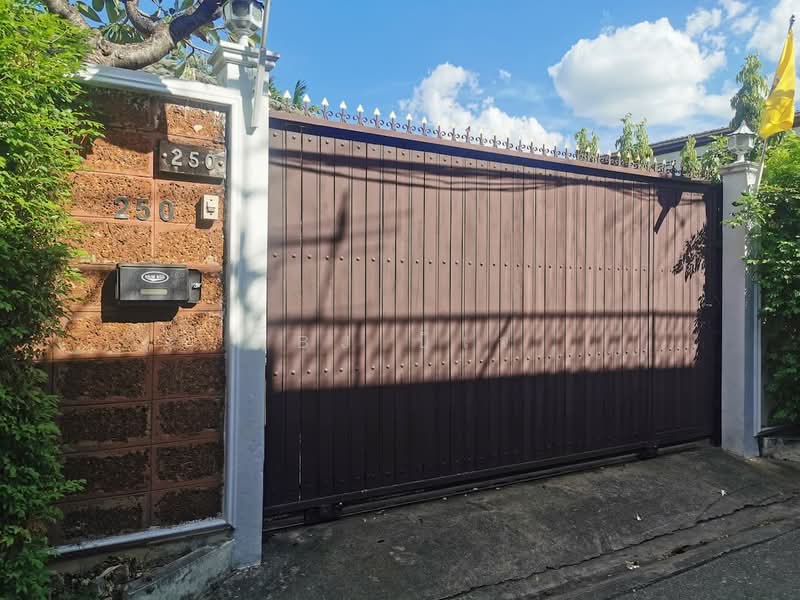 Premium Single House in Bang Sue District, Bangkok, Bang Sue, Bangkok, 2 Bedrooms, 150 sqm, Single Detached House For Sale, by ฺ๋BJ บีเจ, 500331760 - DDproperty.com