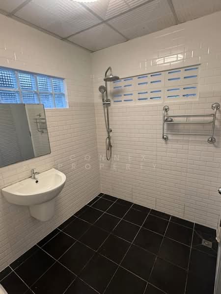 Mueang Non Niwe, Nonthaburi, ติวานนท์, Tha-Sai, Muang Nonthaburi, Nonthaburi, 4 Bedrooms, 110 sqm, Townhouse For Rent, by Connex Property, 500331762 - DDproperty.com