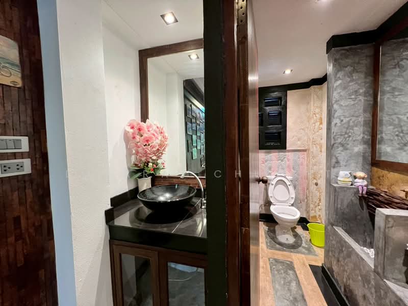 บ้านแม่ขัวมุง, Chiang Mai, Chang Phuak, Muang Chiang Mai, Chiang Mai, 5 Bedrooms, 300 sqm, Single Detached House For Rent, by Dararat Chukiet, 500331764 - DDproperty.com