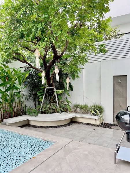Pool Villa ให้เช่า - ใกล้เจ็ดยอดพลาซ่า เพียง 10 นาที ค่าเช่า 190,000 บาท/เดือน รหัสทรัพย์ : No.2P004, Chiang Mai, Chang Phuak, Muang Chiang Mai, Chiang Mai, 4 Bedrooms, 200 sqm, Single Detached House For Rent, by Rutchaporn Tunsiri, 500331765 - DDproperty.com