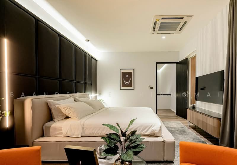 Pool Villa ให้เช่า - ใกล้เจ็ดยอดพลาซ่า เพียง 10 นาที ค่าเช่า 160,000 บาท/เดือน รหัสทรัพย์ : No.2P004, Chiang Mai, Chang Phuak, Muang Chiang Mai, Chiang Mai, 4 Bedrooms, 200 sqm, Single Detached House For Rent, by Baandeedee Chiangmai, 500331765 - DDproperty.com