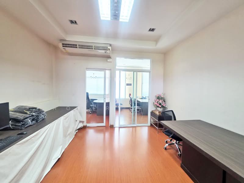 เดอะบริติช สาทร-กัลปพฤกษ์, Bangkok, Bang Wa, Phasi Charoen, Bangkok, 4 Bedrooms, 185 sqm, Townhouse For Sale, by The Best Property เดี่ยว, 500331779 - DDproperty.com