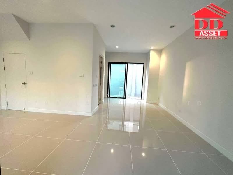 V Compound Bangna-Srinakarin, Samut Prakan, Bang Kaeo, Bang Plee, Samut Prakan, 2 Bedrooms, 24 sqm, Single Detached House For Rent, by DD Asset (Thailand) Co.,Ltd, 500331787 - DDproperty.com