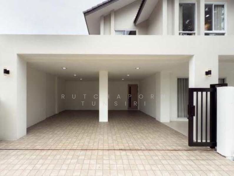 บ้านสวยในโครงการ ให้เช่า – โซนสันผักหวาน / หางดง ค่าเช่า 35,000 บาท / เดือน รหัสทรัพย์ : No.9H1006, Chiang Mai, San Phak Wan, Hang Dong, Chiang Mai, 4 Bedrooms, 230 sqm, Single Detached House For Rent, by Rutchaporn Tunsiri, 500331798 - DDproperty.com