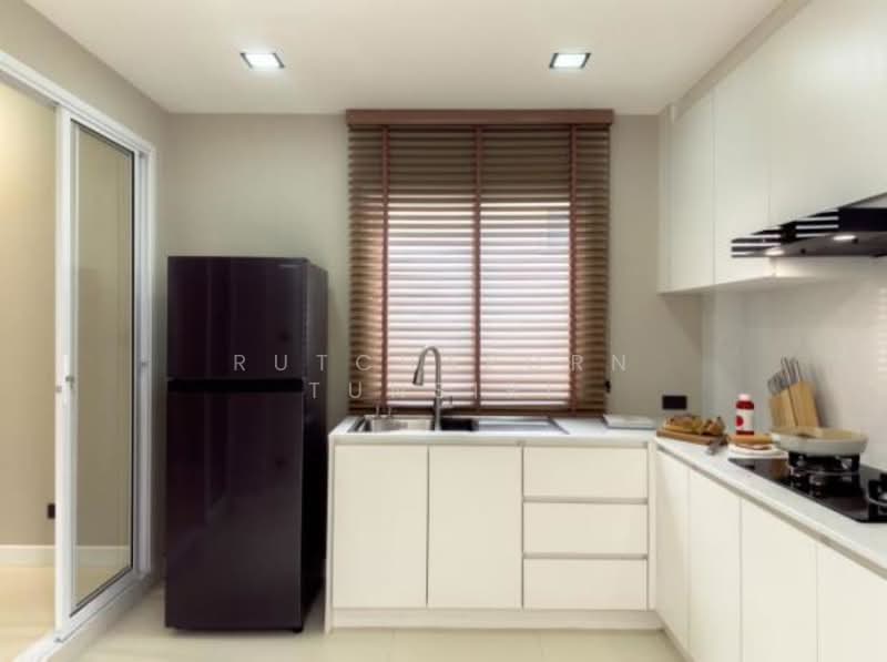 บ้านสวยในโครงการ ให้เช่า – โซนสันผักหวาน / หางดง ค่าเช่า 35,000 บาท / เดือน รหัสทรัพย์ : No.9H1006, Chiang Mai, San Phak Wan, Hang Dong, Chiang Mai, 4 Bedrooms, 230 sqm, Single Detached House For Rent, by Rutchaporn Tunsiri, 500331798 - DDproperty.com
