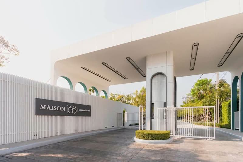 Maison 168 Lat Phrao 101, Bangkok, Khlong Chan, Bang Kapi, Bangkok, 3 Bedrooms, 161 sqm, Townhouse For Sale, by Home4sale, 500331801 - DDproperty.com