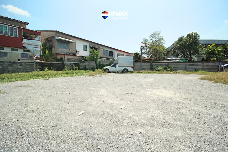 ที่ดิน ถนนเลียบคลองฝั่งเหนือ 20/2 ใกล้เพชรเกษม 81 หนองแขม ถมแล้ว ใกล้หมู่บ้าน Modi Villa 100 ตรว., กรุงเทพ, เลียบคลองฝั่งเหนือ ซ.20/2, หนองแขม, กรุงเทพ, 400 ตร.ม., ที่ดิน ขาย, โดย ปุณยวีร์ ภู่ทอง, 500331811 - ที่ดิน เพชรเกษม หนองแขม สร้างบ้าน 100 วา - DDproperty.com