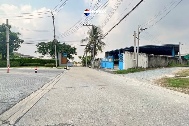 Land for Sale on Liab Khlong Phasi Charoen North Road 100 Square wa, Bangkok, เลียบคลองฝั่งเหนือ ซ.20/2, Nong Kham, Nong Khaem, Bangkok, , 400 sqm, Land For Sale, by Poonyawee Puthong, 500331811 - ที่ดิน เพชรเกษม หนองแขม สร้างบ้าน 100 วา - DDproperty.com