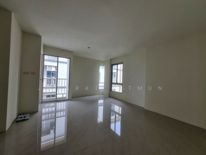 Asakan City Ramkhamhaeng, Bangkok, Ramkhamhaeng 186/1 Alley, Min Buri, Bangkok, Studio, 24 sqm, Condo For Rent, by Jutarat Jitmun, 500331820 - DDproperty.com