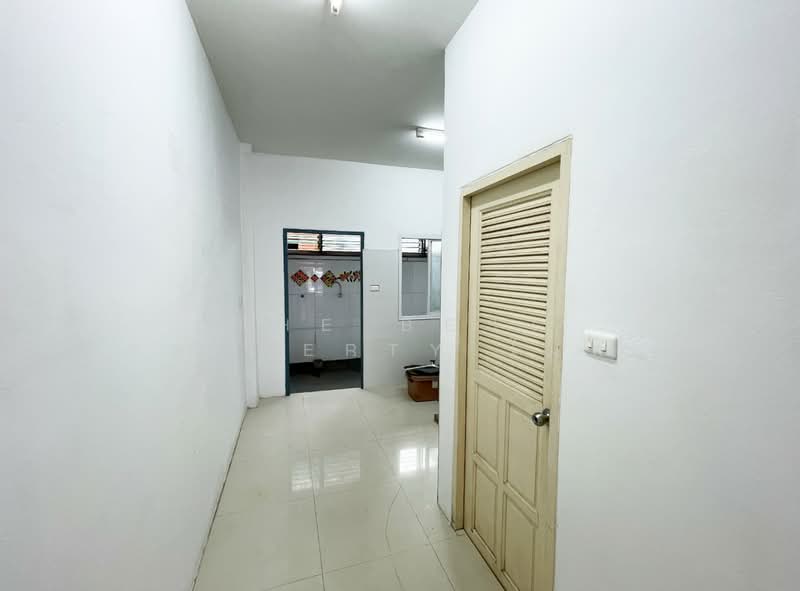 อาคารพาณิชย์หมากแข้ง อุดรธานี, Udon Thani, Mak Khaeng, Muang Udon Thani, Udon Thani, , 100 sqm, Shophouse For Sale, by The Best Property โมทย์, 500331830 - DDproperty.com