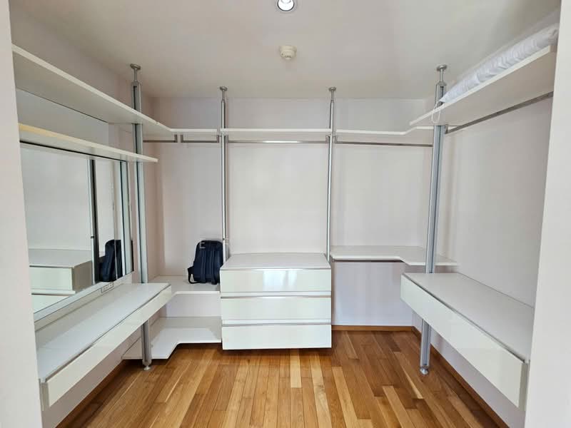 The Emporio Place, Bangkok, 93 Soi Sukhumvit 24, Sukhumvit Road, Khong Tan, Khlong Toei, Bangkok, 2 Bedrooms, 105 sqm, Condo For Rent, by Eric Fu, 500331833 - DDproperty.com