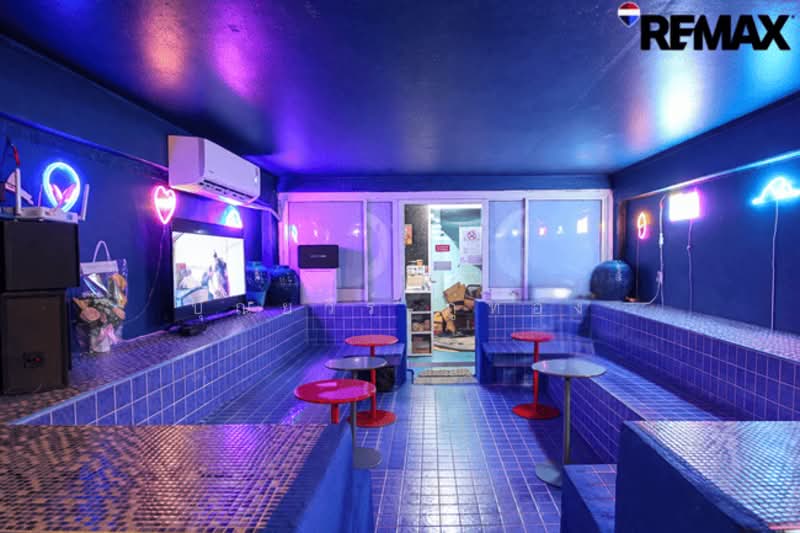 Shop house on Rama 2 Road, Bangkok, พระราม 2, Bangmot, Chom Thong, Bangkok, , 240 sqm, Shophouse For Sale, by Poonyawee Puthong, 500331843 - อาคารพาณิชย์ติดถนนพระราม 2 ทำเลค้าขาย - DDproperty.com