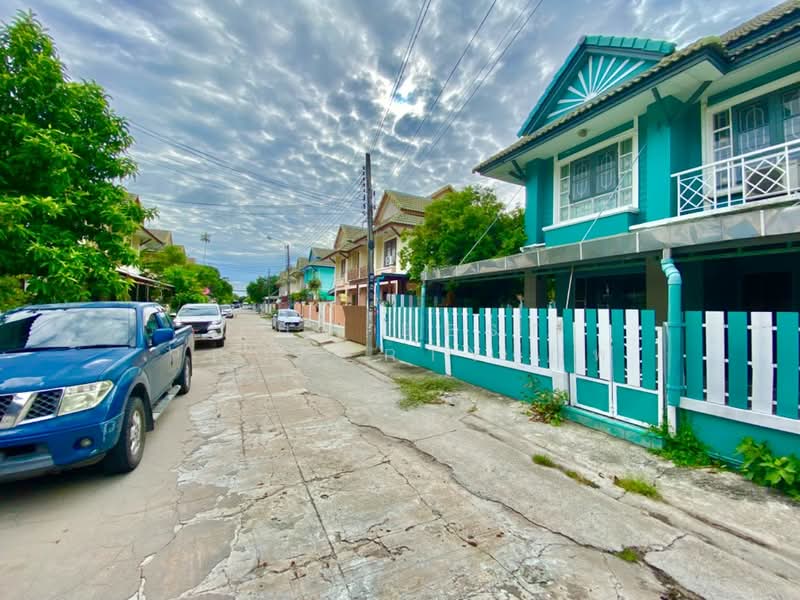 Pruksa 15 Thepharak, Samut Prakan, Praksa-Tamru Road, Phreak Sa Mai, Muang Samut Prakarn, Samut Prakan, 3 Bedrooms, 94 sqm, Semi-Detached House (Twin House) For Sale, by The Best Property ภพ, 500331861 - DDproperty.com
