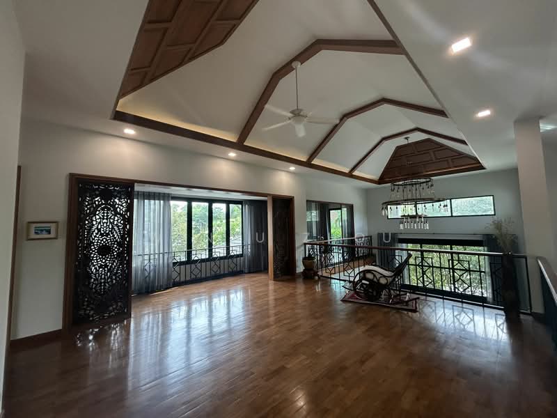 Luxury villa with private pool and garden in Wang Tan Village, Hang Dong, Chiang Mai, San Phak Wan, Hang Dong, Chiang Mai, 3 Bedrooms, 400 sqm, Villa For Sale, by Wenyu Zhou, 500331864 - DDproperty.com