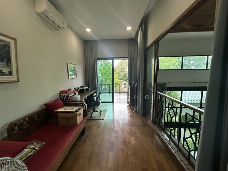 Luxury villa with private pool and garden in Wang Tan Village, Hang Dong, Chiang Mai, San Phak Wan, Hang Dong, Chiang Mai, 3 Bedrooms, 400 sqm, Villa For Sale, by Wenyu Zhou, 500331864 - DDproperty.com