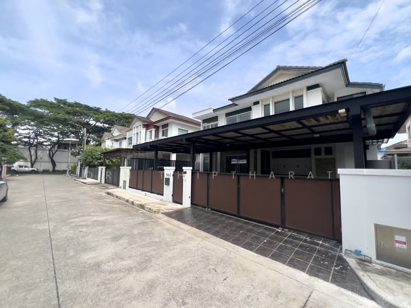 Manthana Wongwaen-Theparak, Samut Prakan, Thepharak Road, Bangphli Yai, Bang Plee, Samut Prakan, 4 Bedrooms, 240 sqm, Single Detached House For Sale, by Korn Thiptharat, 500331878 - DDproperty.com
