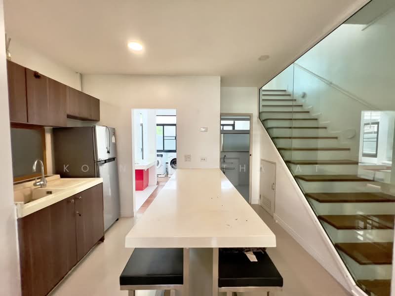 Manthana Wongwaen-Theparak, Samut Prakan, Thepharak Road, Bangphli Yai, Bang Plee, Samut Prakan, 4 Bedrooms, 240 sqm, Single Detached House For Sale, by Korn Thiptharat, 500331878 - DDproperty.com