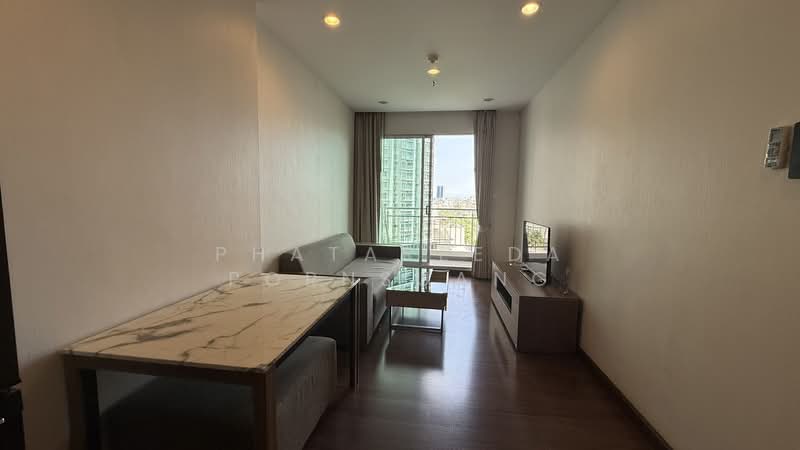 Supalai Lite Sathorn-Charoenrat, Bangkok, 29 Charoenrat Road, Bang Klo, Bang Kho Laem, Bangkok, 1 Bedroom, 49 sqm, Condo For Rent, by Phatareeda Pornsuang, 500331914 - DDproperty.com