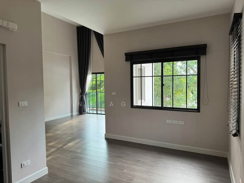 Bangkok Boulevard Sathorn-Pinklao 2, Nonthaburi, Bang Kruai-Chong Thanom Road, Mahasawat, Bang Kruai, Nonthaburi, 4 Bedrooms, 248 sqm, Single Detached House For Rent, by NR AGENT, 500331937 - DDproperty.com