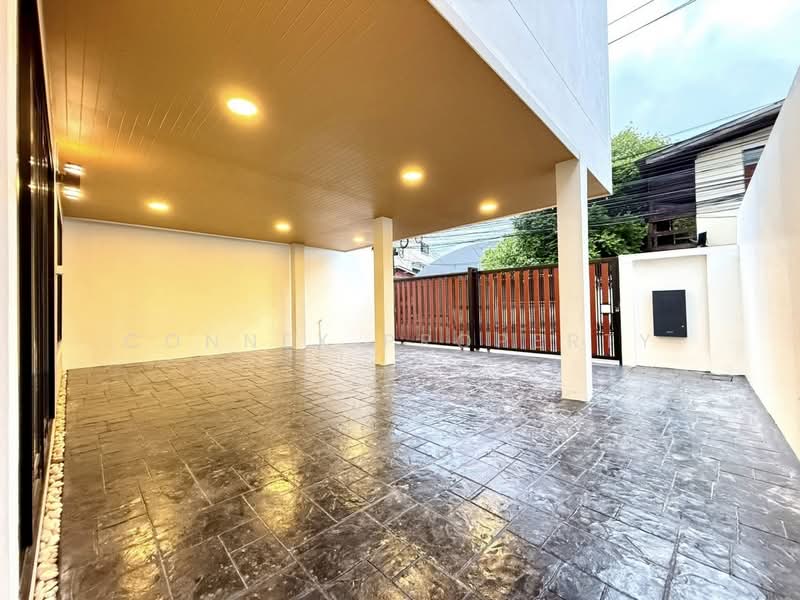 ทาวน์โฮม 2 ชั้น ใกล้ MRT บางยี่ขัน จรัญสนิทวงศ์ 46 – บางพลัด, กรุงเทพ, , บางยี่ขัน, บางพลัด, กรุงเทพ, 150 ตร.ม., ทาวน์เฮ้าส์ ขาย, โดย Connex Property, 500331939 - DDproperty.com