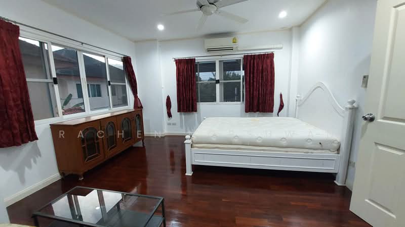 Sammakon Ramkhamhaeng, Bangkok, Ramkhamhaeng Road, Saphan Sung, Bangkok, 4 Bedrooms, 200 sqm, Single Detached House For Rent, by Rachen Nopsuwan, 500331949 - DDproperty.com