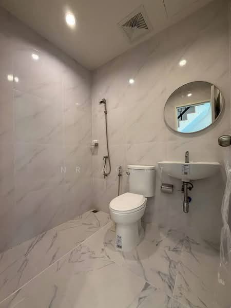 หมู่บ้านรื่นฤดี, Bangkok, Min Buri, Bangkok, 4 Bedrooms, 170 sqm, Townhouse For Sale, by NR AGENT, 500331970 - DDproperty.com