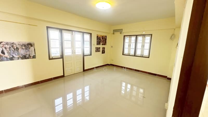 หมู่บ้านร่มไม้1, กรุงเทพ, บางชัน, คลองสามวา, กรุงเทพ, 170 ตร.ม., บ้านแฝด ขาย, โดย NR AGENT, 500331993 - DDproperty.com