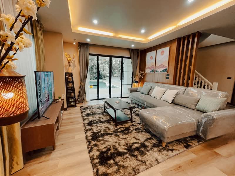 Pool Villa ให้เช่า – ใกล้มีโชคพลาซ่า เพียง 5 นาที ค่าเช่า 55,000 บาท / เดือน รหัสทรัพย์ : No.5P007, เชียงใหม่, หนองจ๊อม, สันทราย, เชียงใหม่, 370 ตร.ม., บ้านเดี่ยว ให้เช่า, โดย Rutchaporn Tunsiri, 500332007 - DDproperty.com