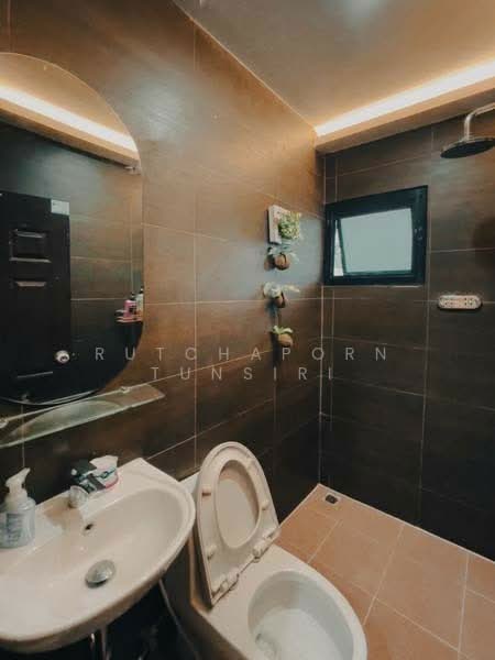 Pool Villa ให้เช่า – ใกล้มีโชคพลาซ่า เพียง 5 นาที ค่าเช่า 55,000 บาท / เดือน รหัสทรัพย์ : No.5P007, Chiang Mai, Nong Chom, San Sai, Chiang Mai, 5 Bedrooms, 370 sqm, Single Detached House For Rent, by Rutchaporn Tunsiri, 500332007 - DDproperty.com
