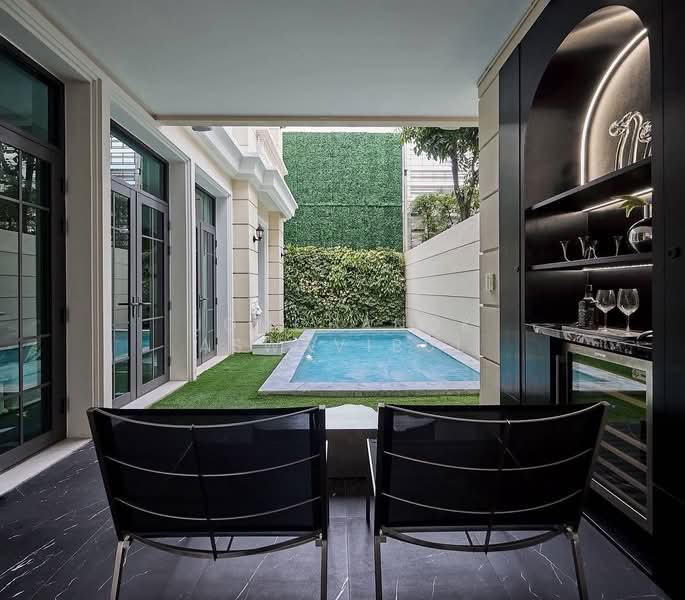 The Boulevard Ekkamai, Bangkok, 98 Soi Prasertdee, Khlong Tan Nua, Watthana, Bangkok, 4 Bedrooms, 500 sqm, Single Detached House For Sale, by Jomchanok Aswavibul, 500332021 - DDproperty.com