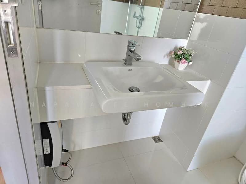 IDEO Verve Sukhumvit, Bangkok, 2077 Sukhumvit Road, Phra Kanong Nua, Watthana, Bangkok, 1 Bedroom, 35 sqm, Condo For Rent, by Napawadee Homhuk, 500332024 - DDproperty.com