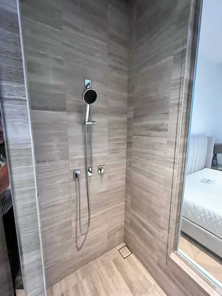 Four Seasons Private Residences : โฟร์ ซีซั่นส์ ไพรเวท เรสสิเด้นซ์, กรุงเทพ, 300 ถนนเจริญกรุง, ยานนาวา, สาทร, กรุงเทพ, 116 ตร.ม., คอนโด ให้เช่า, โดย Decalf Simon, 500332029 - DDproperty.com