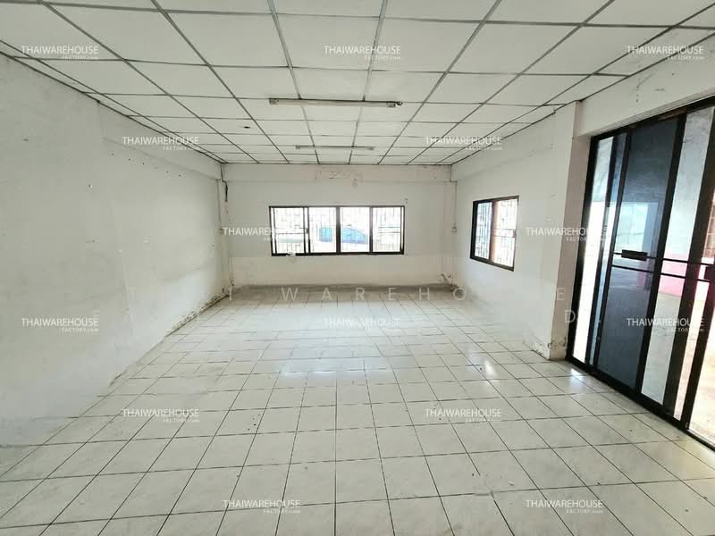 Factory and Warehouse for Rent 700 sqm Bang Nam Chuet Samut Sakhon Trailer Access, Samut Sakhon, Bang Nam Chut, Muang Samut Sakhon, Samut Sakhon, , 700 sqm, Warehouse/Factory For Rent, by THAI WAREHOUSE FACTORY CO., LTD., 500332033 - DDproperty.com