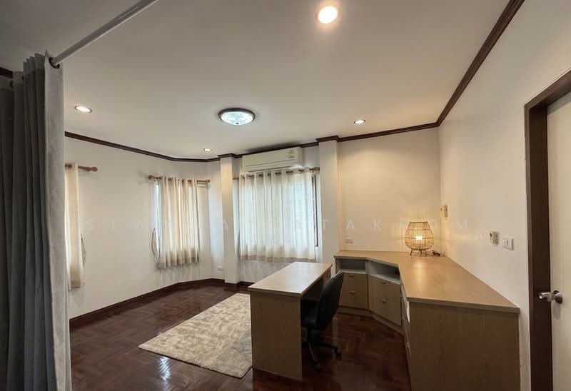 Baan Feungsuk 4 : บ้านเฟื่องสุข 4, นนทบุรี, ลำโพ, บางบัวทอง, นนทบุรี, 185 ตร.ม., บ้านเดี่ยว ขาย, โดย Siwanat Atakhom, 500332041 - ห้องนอนใหญ่ - DDproperty.com