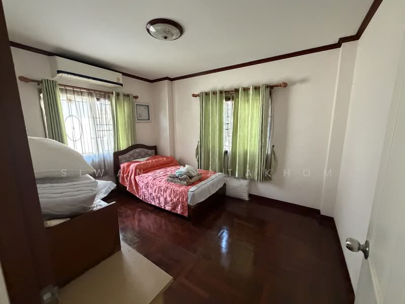 Baan Feungsuk 4, Nonthaburi, Lam Pho, Bang Bua Thong, Nonthaburi, 3 Bedrooms, 185 sqm, Single Detached House For Sale, by Siwanat Atakhom, 500332041 - ห้องนอนเล็ก - DDproperty.com