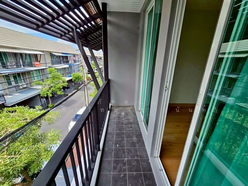 Areeya Daily Kaset-Nawamintr, Bangkok, Ladplakhao Road, Chorake Bua, Lat Phrao, Bangkok, 3 Bedrooms, 80 sqm, Townhouse For Sale, by นภัสศรณ์ วงศ์สินไทยกร (นันท์), 500332050 - DDproperty.com