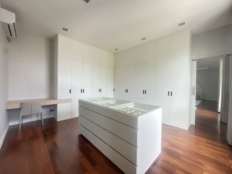 The Grand Pinklao, Bangkok, 594 Borommaratchachonnani Road, Sala Thammasop, Thawi Watthana, Bangkok, 6 Bedrooms, 845 sqm, Single Detached House For Rent, by Eric ., 500332062 - DDproperty.com