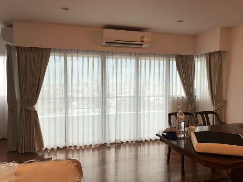 Sathorn Gardens, Bangkok, 39 South Sathorn Road, Thung Maha Mek, Sathon, Bangkok, 3 Bedrooms, 200 sqm, Condo For Rent, by Juthabhorn Uppachit (Amy), 500332078 - DDproperty.com