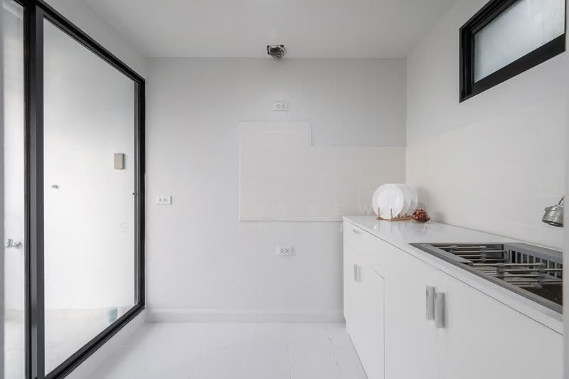 Lumpini Place Pinklao, Bangkok, 28 Borommaratchachonnani Road, Bang Bamru, Bang Phlat, Bangkok, 1 Bedroom, 30 sqm, Condo For Sale, by Kledkaew Suwannpracha, 500332091 - DDproperty.com