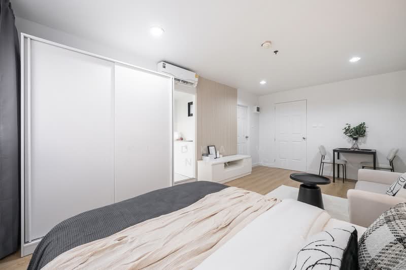 Lumpini Place Pinklao, Bangkok, 28 Borommaratchachonnani Road, Bang Bamru, Bang Phlat, Bangkok, 1 Bedroom, 30 sqm, Condo For Sale, by Kledkaew Suwannpracha, 500332091 - DDproperty.com