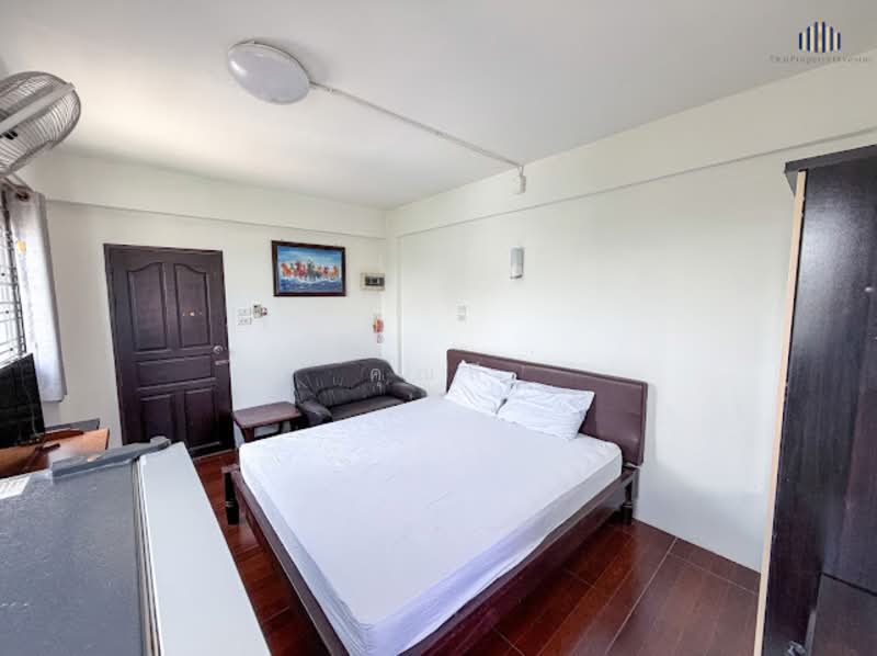 5-storey apartment building for sale with 37 rooms on 319 sq.wah, located in Soi Nawamin 143, Bangkok, นวมินทร์ 143, Nuan Chan, Bueng Kum, Bangkok, , 1,100 sqm, Shophouse For Sale, by คุณลี, 500332094 - DDproperty.com