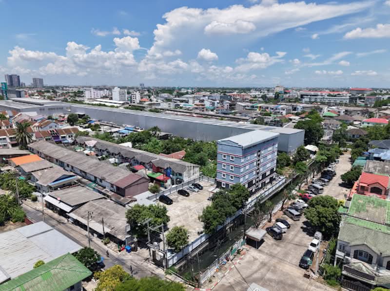 5-storey apartment building for sale with 37 rooms on 319 sq.wah, located in Soi Nawamin 143, Bangkok, นวมินทร์ 143, Nuan Chan, Bueng Kum, Bangkok, , 1,100 sqm, Shophouse For Sale, by คุณลี, 500332094 - DDproperty.com