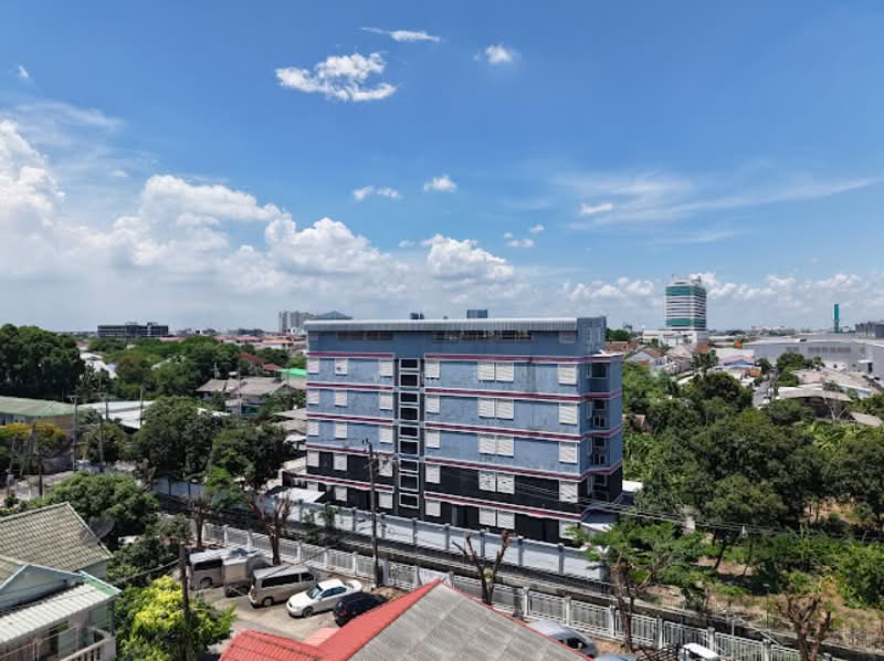 5-storey apartment building for sale with 37 rooms on 319 sq.wah, located in Soi Nawamin 143, Bangkok, นวมินทร์ 143, Nuan Chan, Bueng Kum, Bangkok, , 1,100 sqm, Shophouse For Sale, by คุณลี, 500332094 - DDproperty.com