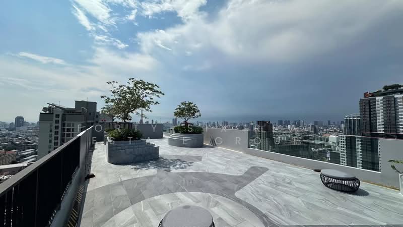 SOHO Bangkok Ratchada, Bangkok, 74 Pracha Rat Bamphen Rd, Huai Khwang, Bangkok, 2 Bedrooms, 48 sqm, Condo For Rent, by Forty-Six Real Estate Group, 500332105 - DDproperty.com