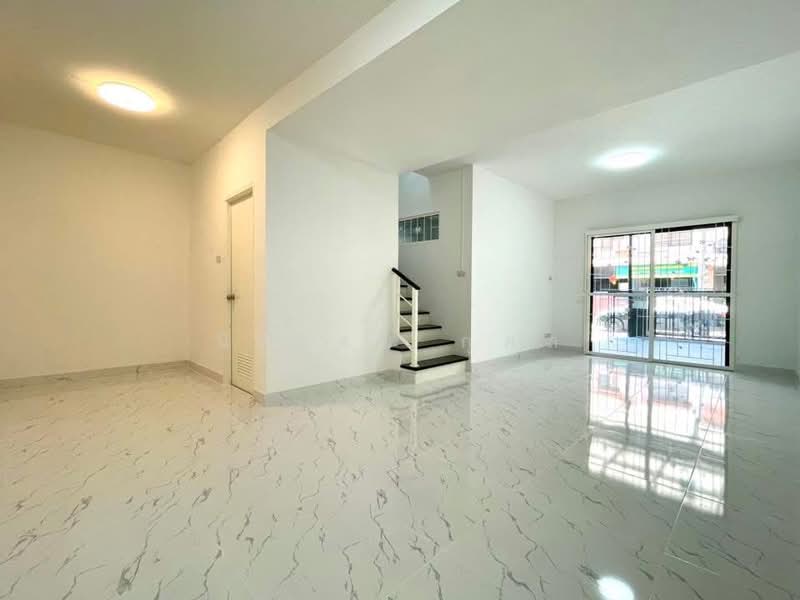 หมู่บ้านพฤกษา52/1 สะพานขาว นวนคร, Pathum Thani, พหลโยธิน, Khlong Nung, Khlong Luang, Pathum Thani, 3 Bedrooms, 78 sqm, Townhouse For Sale, by Niwet kusol, 500332110 - DDproperty.com