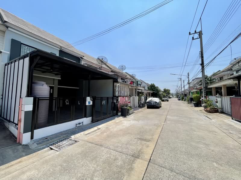 หมู่บ้านพฤกษา52/1 สะพานขาว นวนคร, Pathum Thani, พหลโยธิน, Khlong Nung, Khlong Luang, Pathum Thani, 3 Bedrooms, 78 sqm, Townhouse For Sale, by Niwet kusol, 500332110 - DDproperty.com