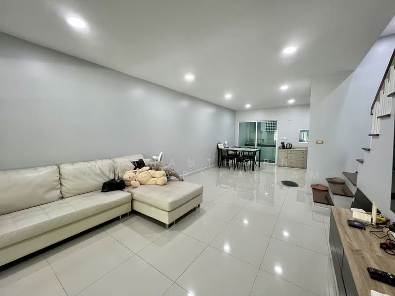 Town Avenue Rama 9, Bangkok, Soi Krungthep Kreetha 7, Hua Mak, Bang Kapi, Bangkok, 3 Bedrooms, 162 sqm, Townhouse For Sale, by Thananthorn Wongvarnkaseam, 500332125 - DDproperty.com