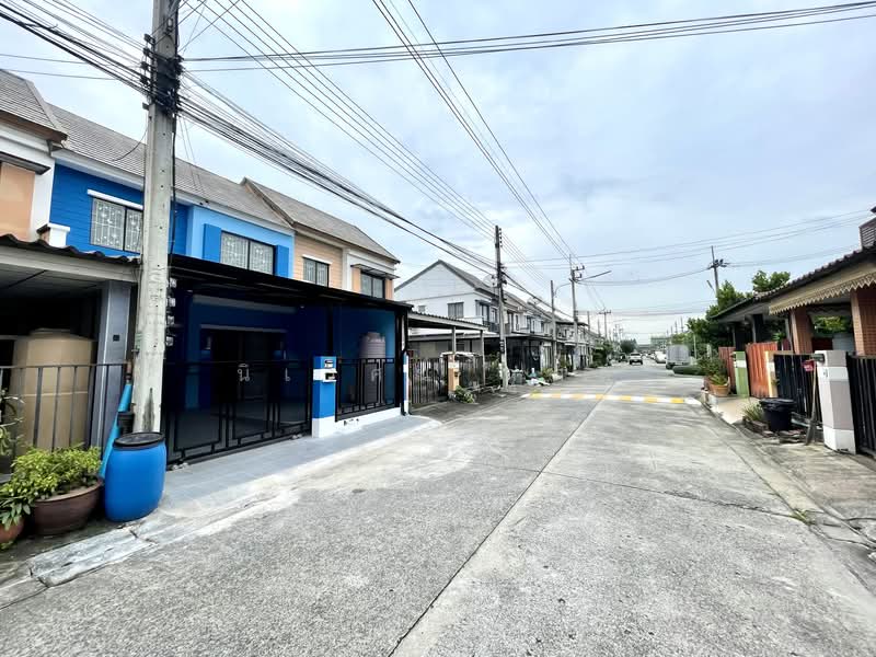 พฤกษา 52/1 สะพานขาว นวนคร ปทุมธานี, ปทุมธานี, พหลโยธิน, คลองหนึ่ง, คลองหลวง, ปทุมธานี, 78 ตร.ม., ทาวน์เฮ้าส์ ขาย, โดย นิเวศน์ กุศล, 500332126 - DDproperty.com